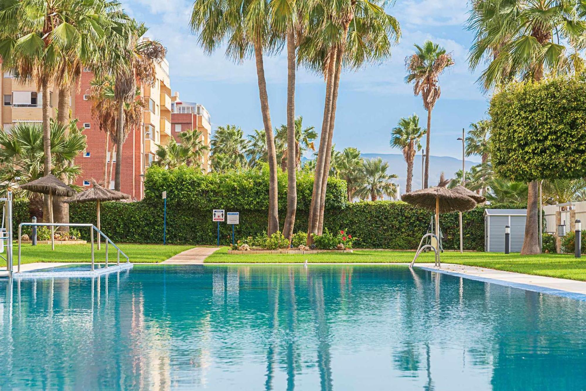 Апартаменты Casa Playa Roquetas Рокетас-де-Мар Экстерьер фото